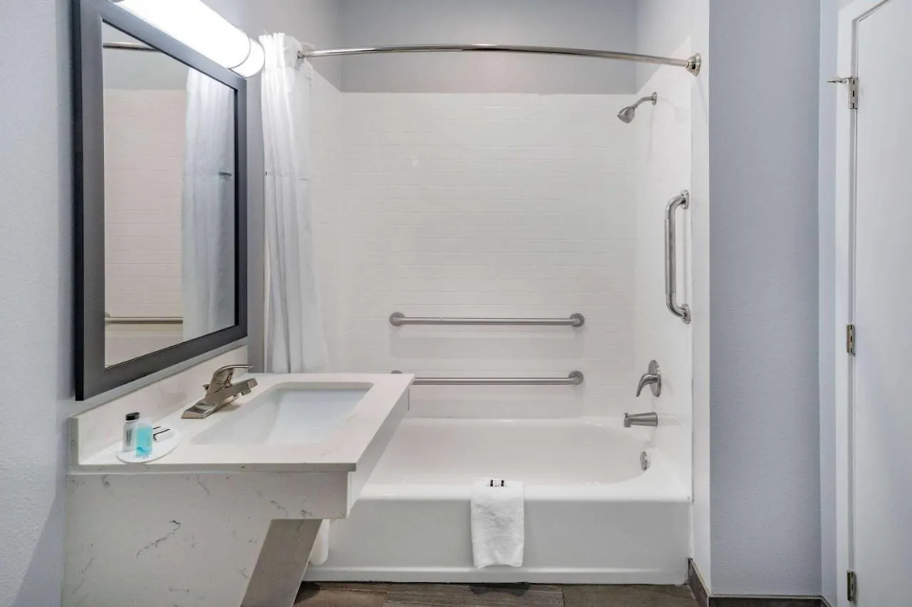 Days Inn & Suites By Wyndham Horn Lake - Memphis Graceland 2*,